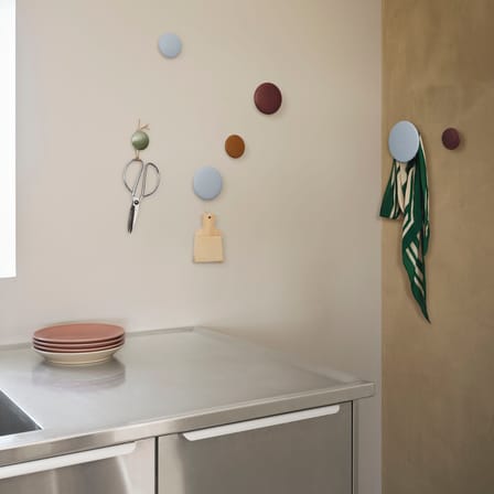 Wall Hook The Dots Metal Large /Ø 5 cm - Muuto | Aluminum - View 4